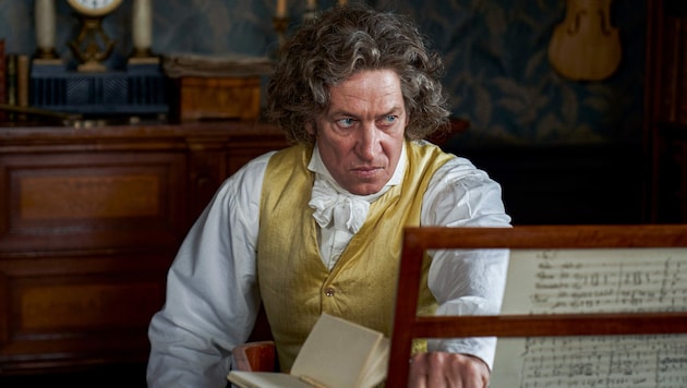 Ludwig van Beethoven (Tobias Moretti) steckt in einer Schaffenskrise. (Bild: ORF)