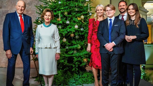 Mit Abstand feiert Norwegens Königsfamilie. (Bild: Håkon Mosvold Larsen / NTB)