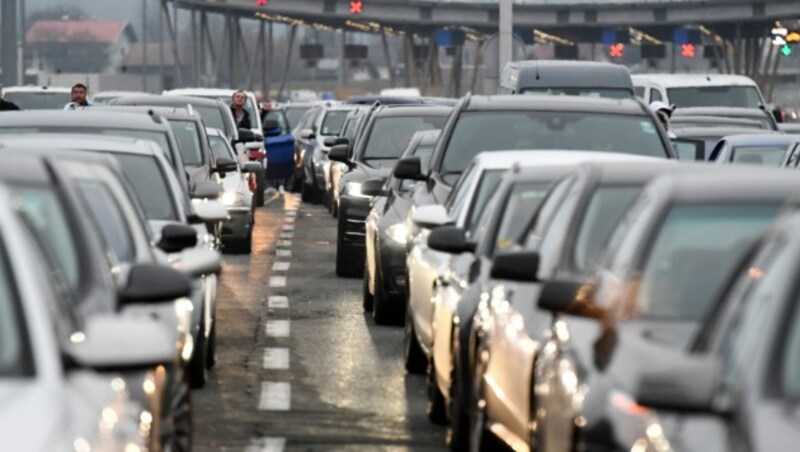 Die Durchreise durch Slowenien ist weiterhin ohne zusätzliche Auflagen möglich. (Bild: AFP)