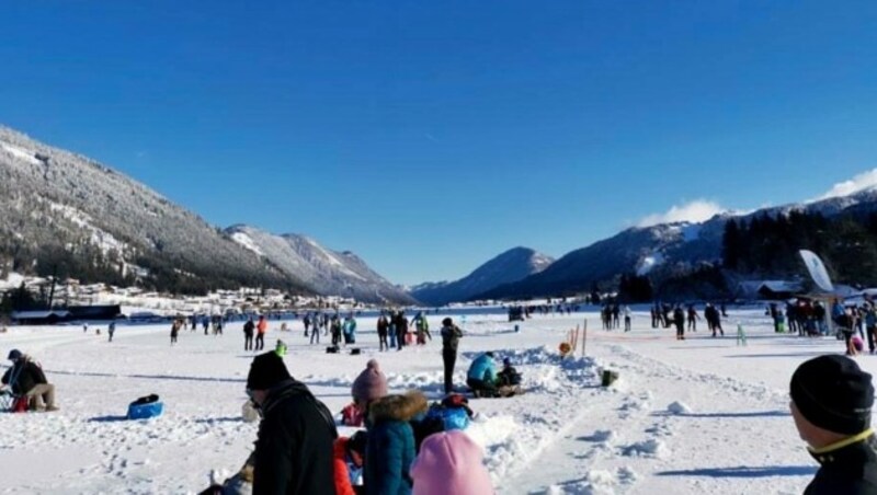 Großer Andrang am Weißensee. (Bild: Philip Klein)