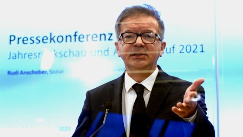 Gesundheitsminister Rudolf Anschober (Grüne) (Bild: APA/HERBERT PFARRHOFER)