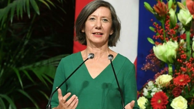 Die ehemalige grüne Wiener Vizebürgermeisterin Birgit Hebein (Bild: APA/HELMUT FOHRINGER)