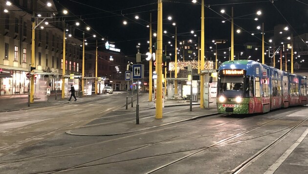 Grazer Jakominiplatz zu Silvester (Bild: Jakob Traby)