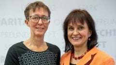 Sabine Promberger (li.) mit Nachfolgerin Renate Heitz (Bild: SPOÖ)