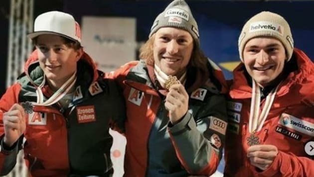 Sein bislang letztes Rennen gewann Stefan Rieser (Mitte): Anfang März holte er Gold im Super G bei der Junioren-WM in Narvik (Nor). (Bild: Stefan Rieser/Instagram)