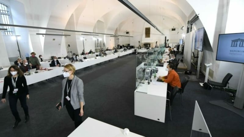 Der Sitzungssaal im Camineum der Nationalbibliothek in Wien. (Bild: APA/HELMUT FOHRINGER)