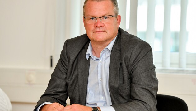 Tilman Königswieser vom Krisenstab des Landes OÖ (Bild: Dostal Harald)