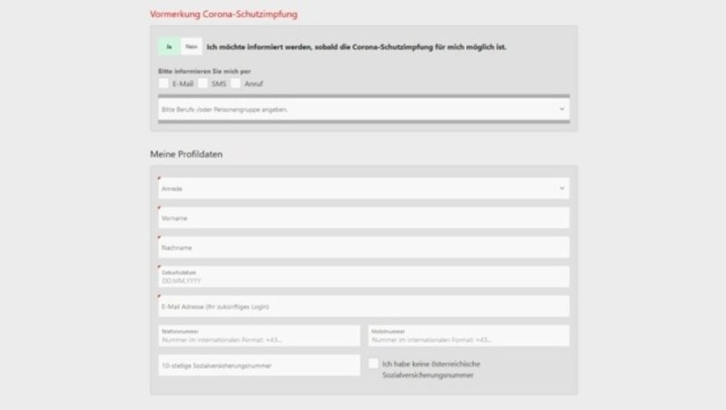 Zuerst wählt man aus, ob man per E-Mail, SMS oder Anruf über die Möglichkeit der Terminvereinbarung verständigt werden will. Dann füllt man seine persönlichen Daten aus. (Bild: impfservice.wien)