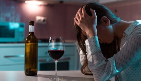 Übermäßiger Alkoholkonsum hat viele negative Folgen