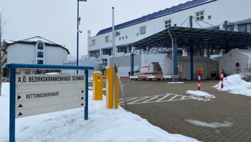 Das Krankenhaus Schwaz (Bild: ZOOM.TIROL)