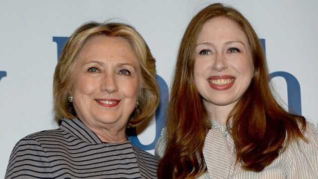 Hillary Clinton und Chelsea Clinton (Bild: Kristin Callahan / Everett Collection / picturedesk.com)