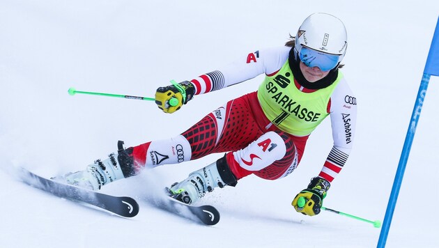 Die Vorarlbergerin Victoria Olivier holte sich in Hinterstoder mit der absoluten Tagesbestzeit den rot-weiß-roten Nachwuchstitel im Riesentorlauf. (Bild: RoRo)
