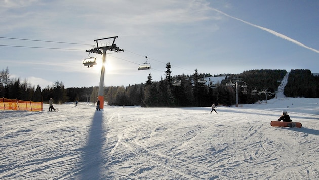 Die Skigebiete Aineck und der Fanningberg wechseln sich mangels Gästen mit dem Liftbetrieb unter der Woche ab. (Bild: Holitzky Roland)
