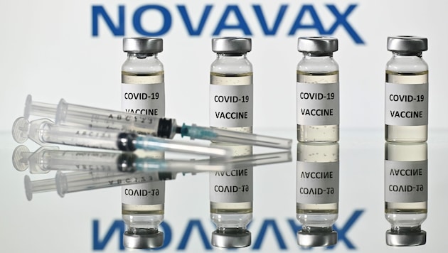69.000 Dosen des Impfstoffes von Novavax sollen Ende Februar in Kärnten verfügbar sein (Bild: APA/AFP/Justin Tallis)