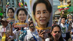 Kurz vor der nächsten Amtszeit wurde Myanmars Regierungschefin Aung San Suu Kyi vom Militär festgesetzt. (Bild: AFP/Sai Aung Main)