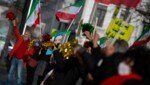 Freude unter Iranern in Antwerpen über das Urteil gegen den Diplomaten. (Bild: The Associated Press)