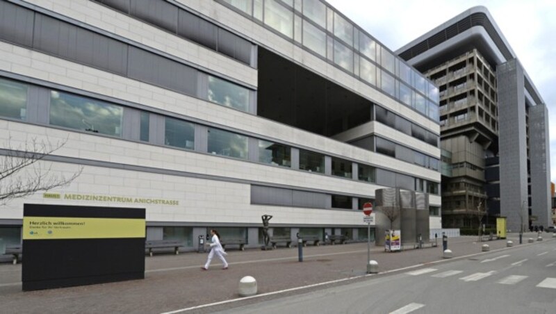 Die Universitätsklinik in Innsbruck. (Bild: APA/Robert Parigger)