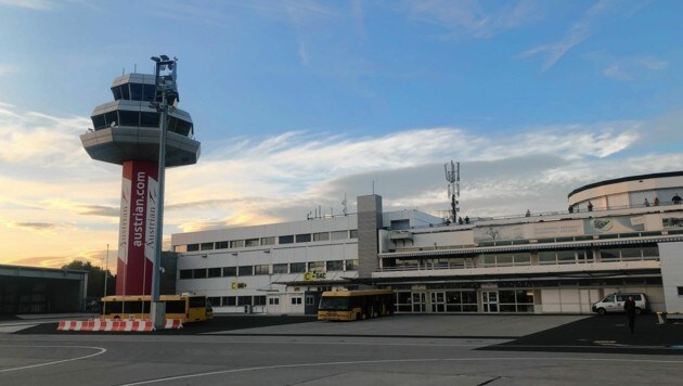 Der Klagenfurter Flughafen (Bild: Christian Rosenzopf)