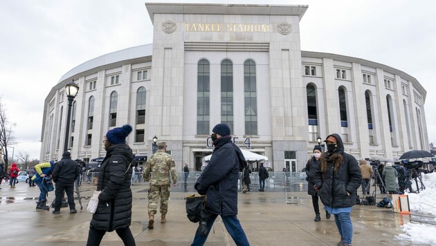 Das Yankee Stadium wird wohl bald wieder Zuschauer empfangen. (Bild: AP)