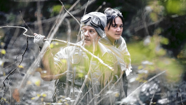 Katrija Lehmann und Nico Link spielen die Hauptrollen in „Krasnojarsk“. (Bild: Johanna Lamprecht)