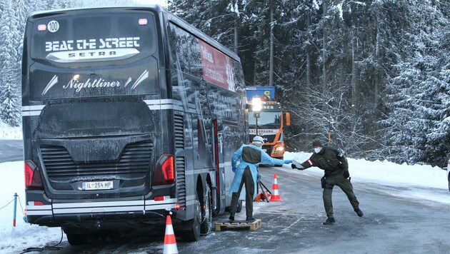 Kontrolle am Pass Thurn (Bild: Hölzl Roland)