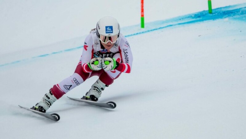 Vanessa Nußbaumer hat für die kommende Weltcupsaison einen Fixplatz in der Abfahrt - und ist ab sofort Heeressportlerin. (Bild: EXPA Pictures)