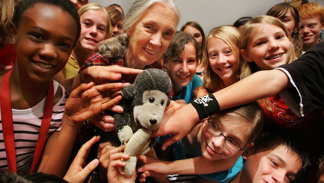 Jane Goodall mit Kindern in Österreich (Archivbild) (Bild: Robert Ratzer)