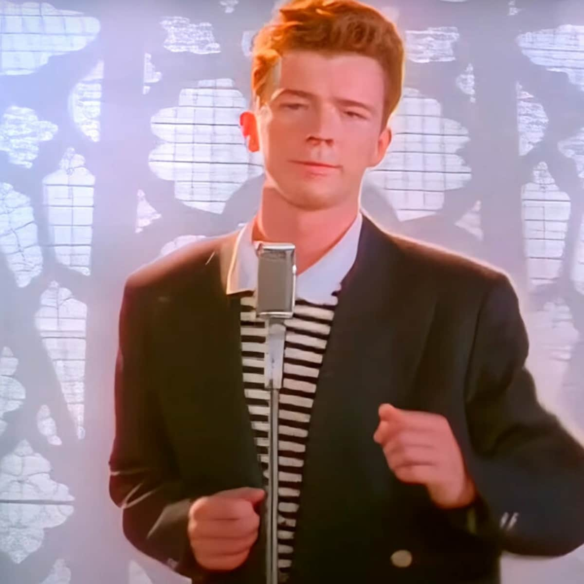 Upscaling Never Gonna Give You Up Rick Astley Hit In 4k Krone At