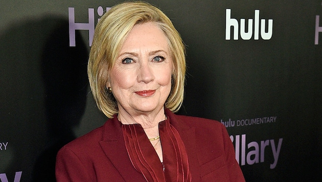 Hillary Clinton wird im Herbst ihren ersten Roman veröffentlichen. (Bild: AP)