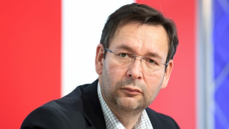 FPÖ-Bildungssprecher Hermann Brückl (Bild: APA/ROLAND SCHLAGER)