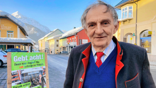 Jakob Thurner kämpft seit 36 Jahren im Gemeinderat von Kötschach-Mauthen für die Bürger und deckt Missstände auf. (Bild: Hannes Wallner)