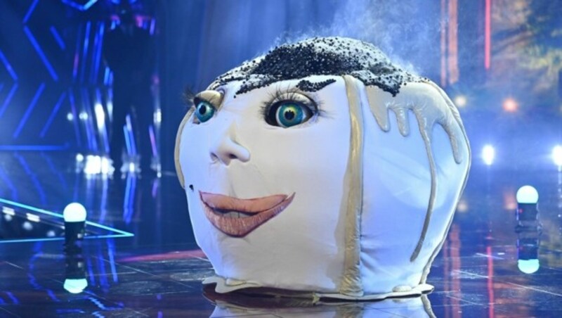 Der Germknödel musste in Show 3 von „The Masked Singer Austria“ gehen. (Bild: ProSiebenSat.1 PULS 4/Willi Weber)