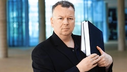 „Plagiatsjäger“ Stefan Weber (Bild: zVg)