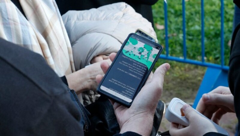 Ein ähnlicher digitaler Impfnachweis ist bereits in Israel im Einsatz. (Bild: AFP/JACK GUEZ)