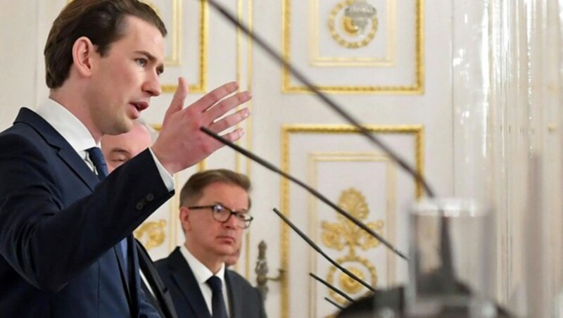 Bundeskanzler Sebastian Kurz (ÖVP) und Gesundheitsminister Rudolf Anschober (Grüne) (Bild: APA/HELMUT FOHRINGER)