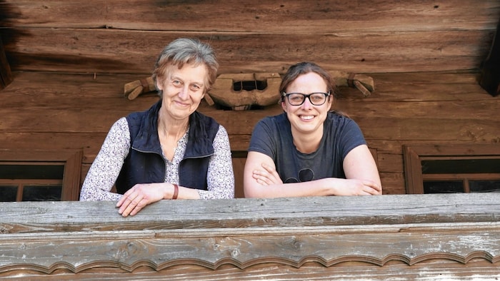 Veronika und ihre große Stütze, Mama Josefa