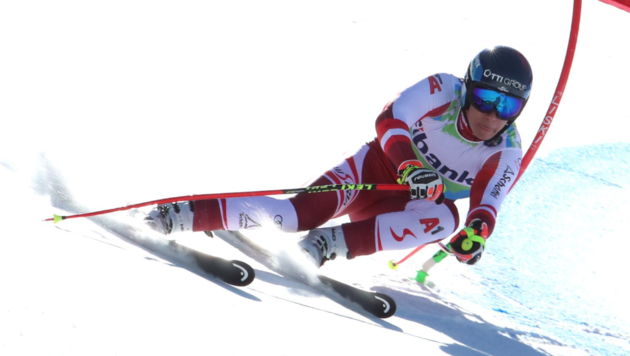 Bei der Juniorenweltmeisterschaft in Bansko (Bul) raste der Bregenzerwälder zur Silbermedaille im Super-G. (Bild: Bansko 2021)