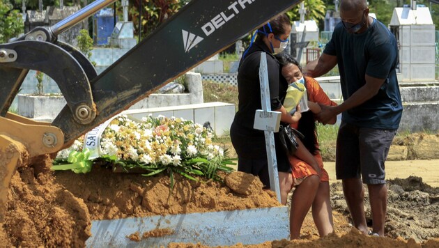 Bisher starben in Brasilien 259.271 Menschen im Zusammenhang mit Covid-19. (Bild: AFP )