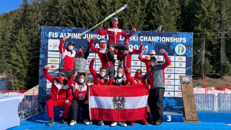 Rot-weiß-roter-Jubel in Bansko. (Bild: ÖSV/Schrammel)