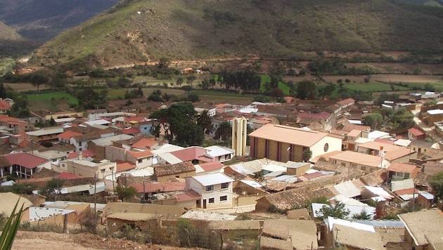 In Comarapa (Bolivien) besuchte Rodrigo seine erste Schule (Bild: Cerrar/Presione Esc)