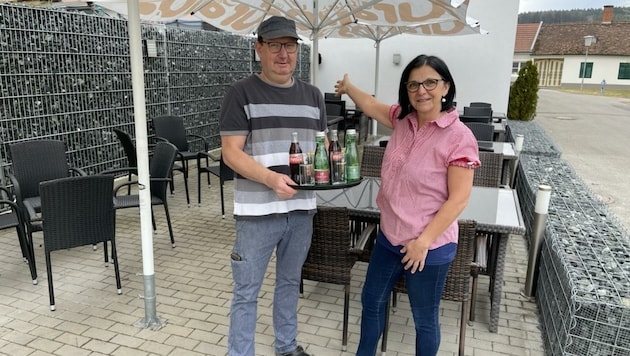 Michael und Michaela Steger hoffen nun auf gutes Wetter. (Bild: Schulter Christian)