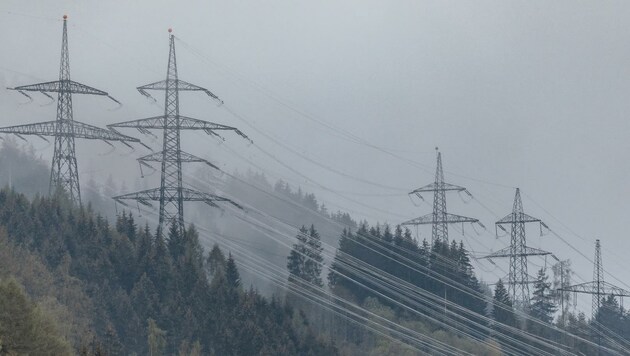 Die APG saniert Stromleitungen im Pinzgau – hier in Kaprun. (Bild: EXPA/ JFK)