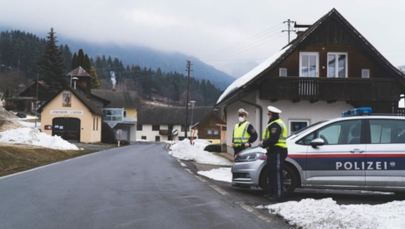 Die Kontrollstelle in Tratten bei St. Stefan im Gailtal. (Bild: Hannes Wallner)