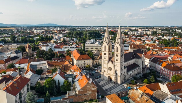 Wiener Neustadt in Niederösterreich (Bild: stock.adobe.com)