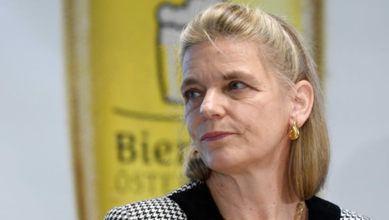 Jutta Kaufmann-Kerschbaum, Geschäftsführerin des Brauereiverbandes (Bild: APA/HANS KLAUS TECHT)