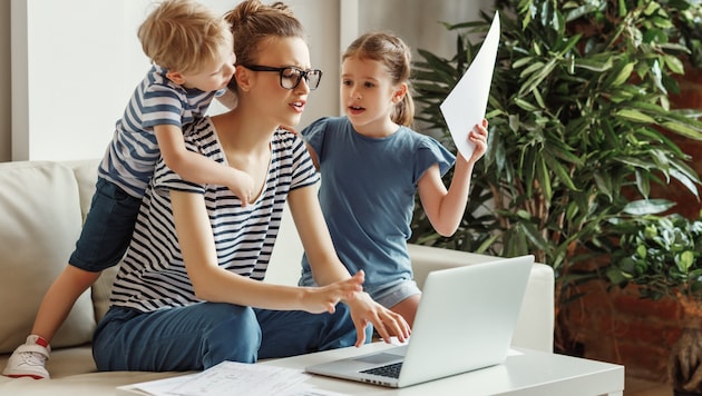 Single parents have to manage children, job and household alone. (Bild: stock.adobe.com)