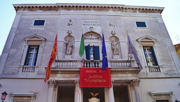 Das bekannteste Opernhaus in Venedig: das Teatro La Fenice. (Bild: ©sansa55 - stock.adobe.com)