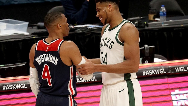 Russell Westbrook (li.), Giannis Antetokounmpo (Bild: APA/Getty Images via AFP/GETTY IMAGES/Rob Carr)