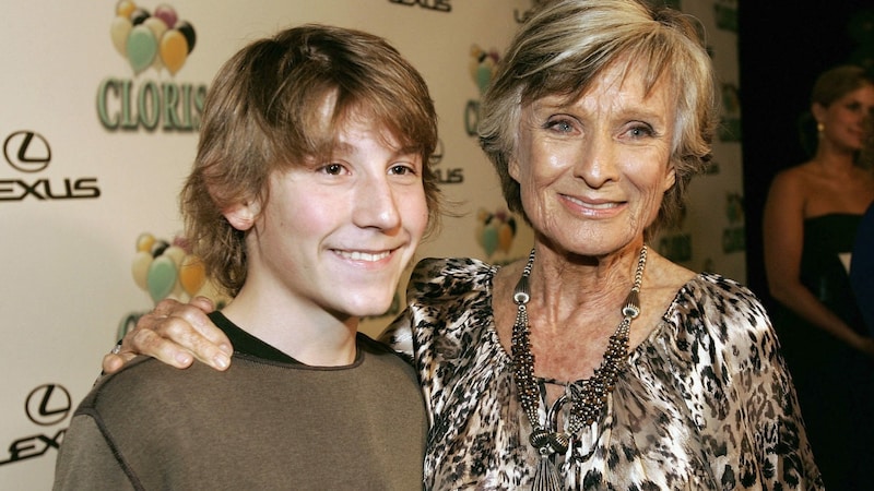 Erik Per Sullivan und Cloris Leachman bei einem Auftritt 2006 (Bild: 2006 Getty Images)