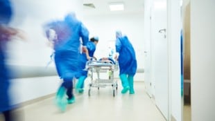 Menschen mit einer Herzschwäche müssen deutlich häufiger ins Krankenhaus.  (Bild: stock.adobe.com)